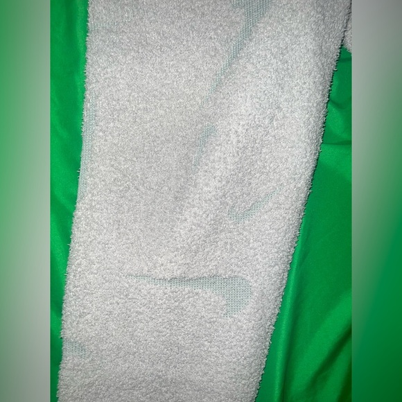 NWT Nike Phoenix Boulce High Waisted Logo Jade Joggers size Small - Picture 4 of 10